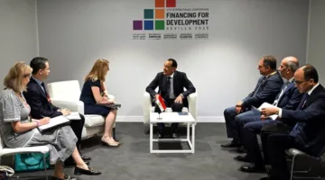 مدبولي يطلب دعم المجتمع الدولي لمصر لمواجهة التحديات التي تواجهها.
