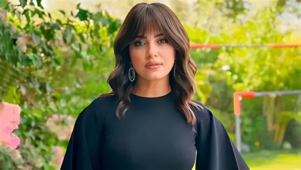 ريهام عبد الغفور نجم مسلسل جديد يحمل اسم “خمس نجوم” ويعرض في 15 حلقة. ريهام عبد الغفور نجم مسلسل جديد يحمل اسم “خمس نجوم” ويعرض في 15 حلقة.