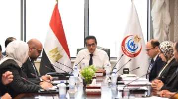 وزير الصحة يجتمع لمراجعة تقدم قطاع الطب العلاجي في مايو 2025