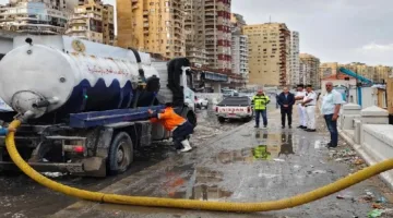 الإسكندرية تعلن حالة الطوارئ وتوزيع المعدات تحضيرًا للتغيرات المناخية.