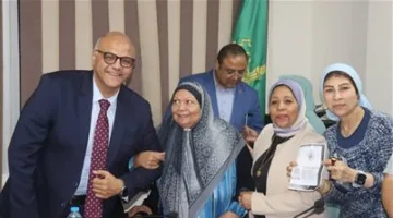 محافظ القليوبية يعقد اجتماعاً أسبوعياً مع المواطنين في مدينة طوخ لمناقشة حلول لمشكلات مدن طوخ وبنها وكفر شكر وقها.