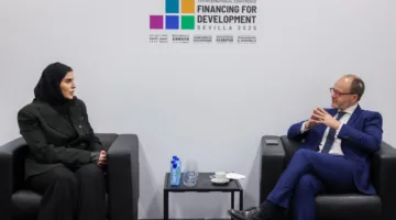 وزير الشؤون الخارجية للتعاون الدولي يلتقي بوزير إسباني