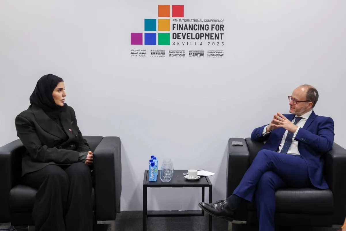 وزير الشؤون الخارجية للتعاون الدولي يلتقي بوزير إسباني
