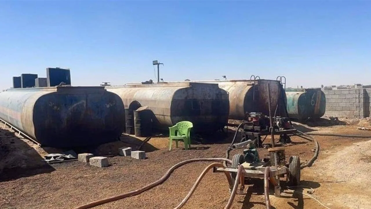 فضيحة المولدات الوهمية: بيع وقود الدولة في السوق السوداء وتهريبه إلى الخارج فضيحة المولدات الوهمية: بيع وقود الدولة في السوق السوداء وتهريبه إلى الخارج