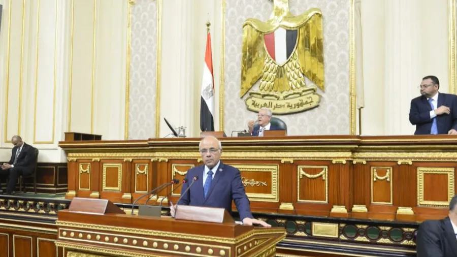 البرلمان يوافق بشكل أولي على تعديلات قوانين الإيجار لتنظيم العلاقة بين الملاك والمستأجرين البرلمان يوافق بشكل أولي على تعديلات قوانين الإيجار لتنظيم العلاقة بين الملاك والمستأجرين