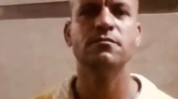 حارس عقار سيدة بورسعيد يتحدث لأول مرة: «تعرضت للظلم.. والحدث تم فهمه بشكل خاطئ» | التفاصيل