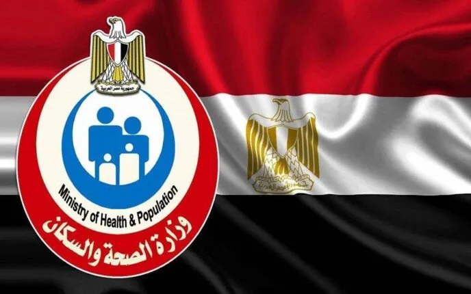 ٤ وفيات و٢٢ إصابة.. بيان عاجل من وزارة الصحة حول حادث غرق بارجة في خليج السويس