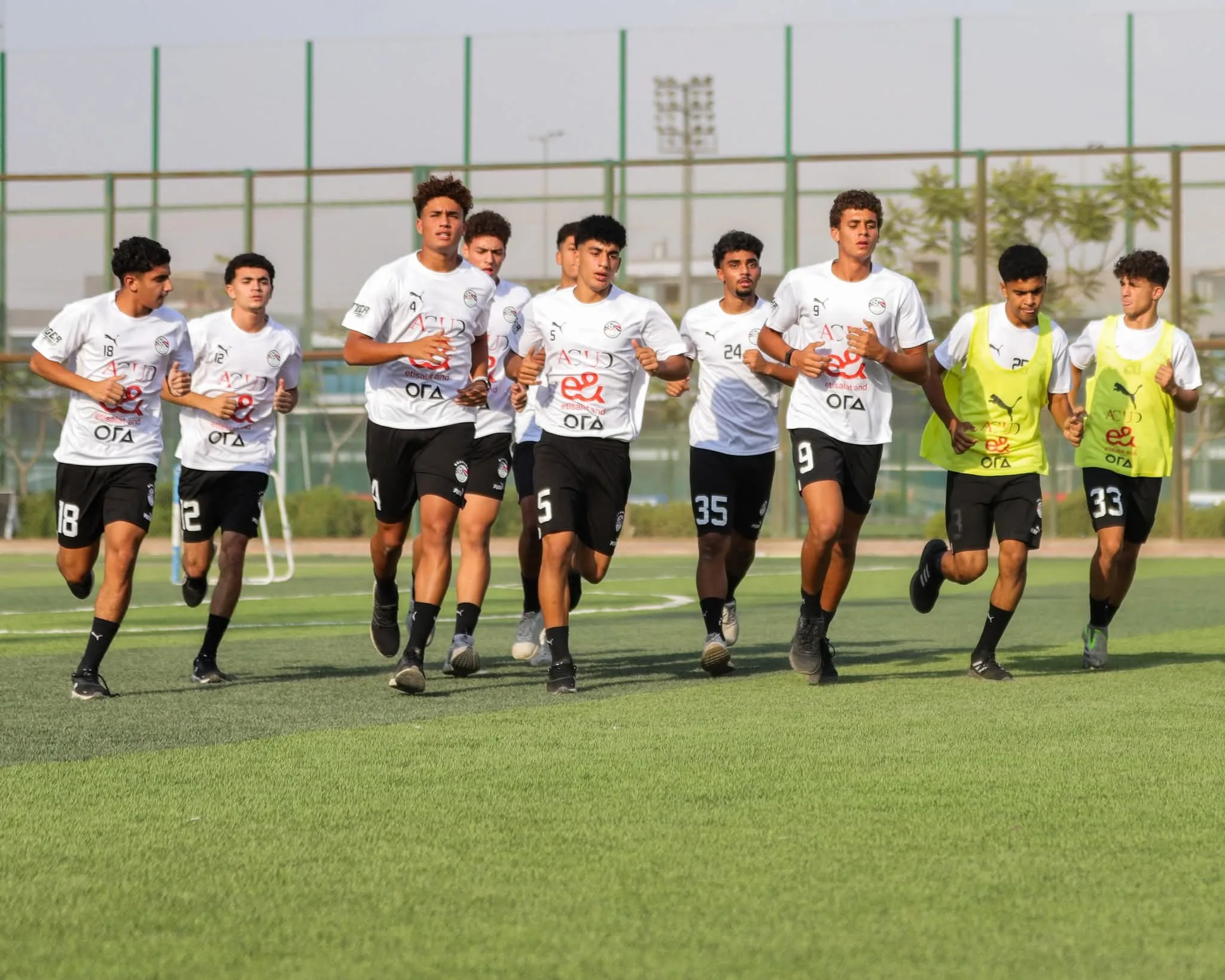 المنتخب الوطني تحت 17 عامًا يبدأ تدريباته الأولى تحضيرًا لكأس العالم.. صور
