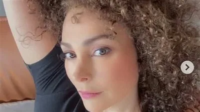 بعد خلعها الحجاب.. تعرفوا على الفنانة أمل حجازي!
