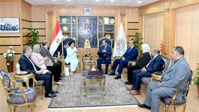 نائب وزير الصحة تبحث تعزيز التعاون مع جامعة المنصورة لتنفيذ الخطة العاجلة للسكان والتنمية نائب وزير الصحة تبحث تعزيز التعاون مع جامعة المنصورة لتنفيذ الخطة العاجلة للسكان والتنمية