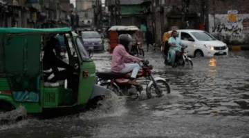 64 قتيلاً في باكستان نتيجة الفيضانات و الأمطار الغزيرة خلال الأسبوع الماضي