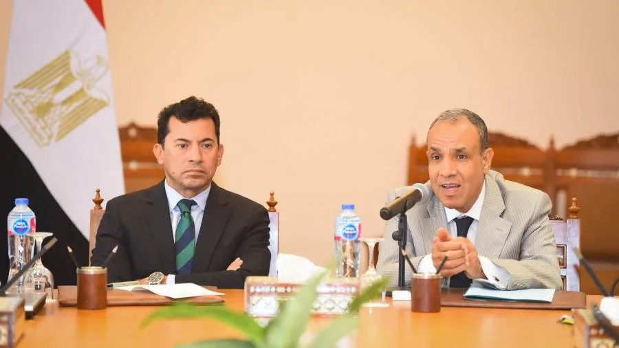 عبد العاطي: وزارة الخارجية والهجرة هي الدرع الأول لحماية مصالح مصر في الساحة العالمية عبد العاطي: وزارة الخارجية والهجرة هي الدرع الأول لحماية مصالح مصر في الساحة العالمية
