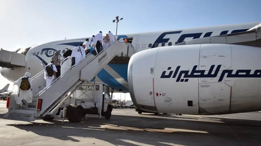 مصر للطيران تحتفي ببعثة الحج بعد نجاح موسم 1446 هـ مصر للطيران تحتفي ببعثة الحج بعد نجاح موسم 1446 هـ