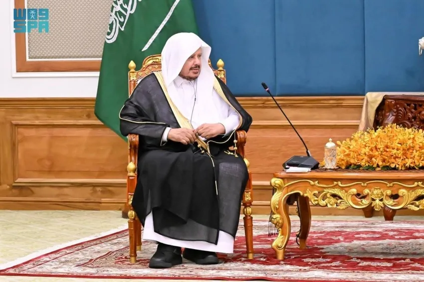 رئيس مجلس الشورى يجري مباحثات مع رئيس مجلس الشيوخ في كمبوديا رئيس مجلس الشورى يجري مباحثات مع رئيس مجلس الشيوخ في كمبوديا