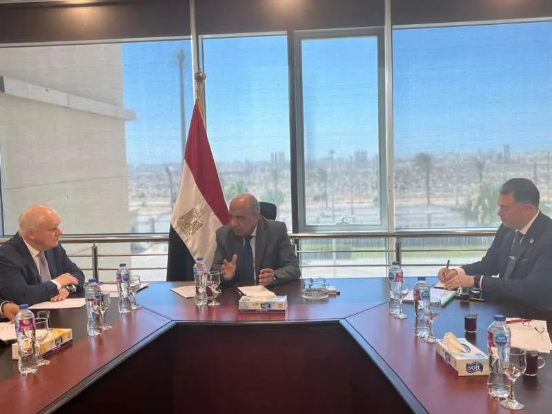 وزير الكهرباء يلتقي النائب الأول لمدير عام «روساتوم» ورئيس شركة «آتوم ستروى إكسبورت» وزير الكهرباء يلتقي النائب الأول لمدير عام «روساتوم» ورئيس شركة «آتوم ستروى إكسبورت»