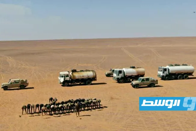 إحباط عملية تهريب ثلاث شاحنات من الوقود في قلب الصحراء الليبية إحباط عملية تهريب ثلاث شاحنات من الوقود في قلب الصحراء الليبية