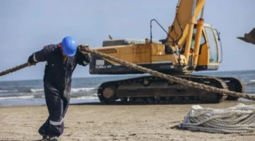 «المصرية للاتصالات» تُكمل عمليات إنزال ومسارات مرور الكابل البحري SEA-ME-WE-6 في مصر
