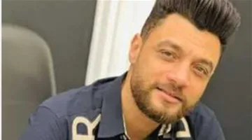 الشاعر محمد عاطف يعبّر عن استيائه من إلغاء المطربين لأغانٍ أحمد عامر: “عندما أرحل، لا ترغبوا في حذف أعمالي لكي أبلغ الجنة”