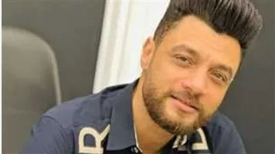 الشاعر محمد عاطف يعبّر عن استيائه من إلغاء المطربين لأغانٍ أحمد عامر: “عندما أرحل، لا ترغبوا في حذف أعمالي لكي أبلغ الجنة” الشاعر محمد عاطف يعبّر عن استيائه من إلغاء المطربين لأغانٍ أحمد عامر: “عندما أرحل، لا ترغبوا في حذف أعمالي لكي أبلغ الجنة”