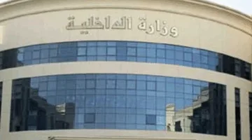 وزارة الداخلية توضح تفاصيل فيديو يزعم حدوث مشاجرة بين سائق ورجل شرطة