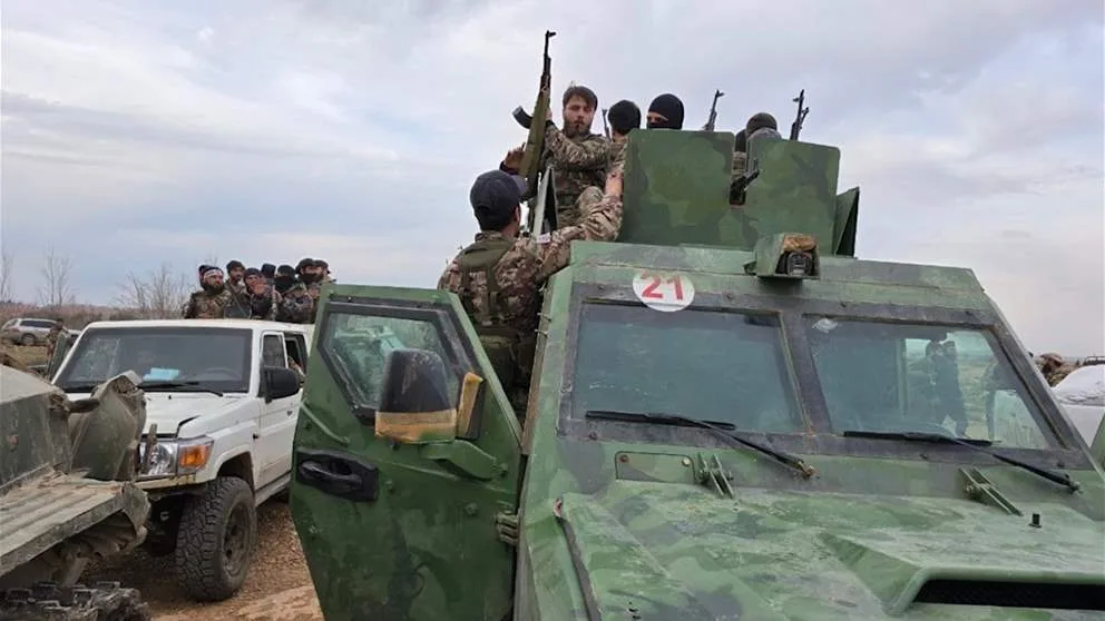 ضابط سوري رفيع يوضح لـ”الجديد” الأحداث على الحدود اللبنانية (تقرير إعلامي) ضابط سوري رفيع يوضح لـ”الجديد” الأحداث على الحدود اللبنانية (تقرير إعلامي)