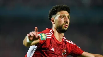 إيهاب الكومي: محمد شريف يعود للأهلي براتب مرتفع.. وعرض مغرٍ لوسام أبو علي
