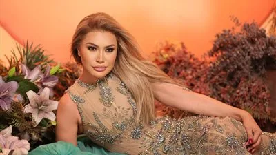 بعد “ماضي وفات” و”أجي بالدلع”.. نوال الزغبي تجهز لمفاجآت جديدة للجمهور المصري بعد “ماضي وفات” و”أجي بالدلع”.. نوال الزغبي تجهز لمفاجآت جديدة للجمهور المصري