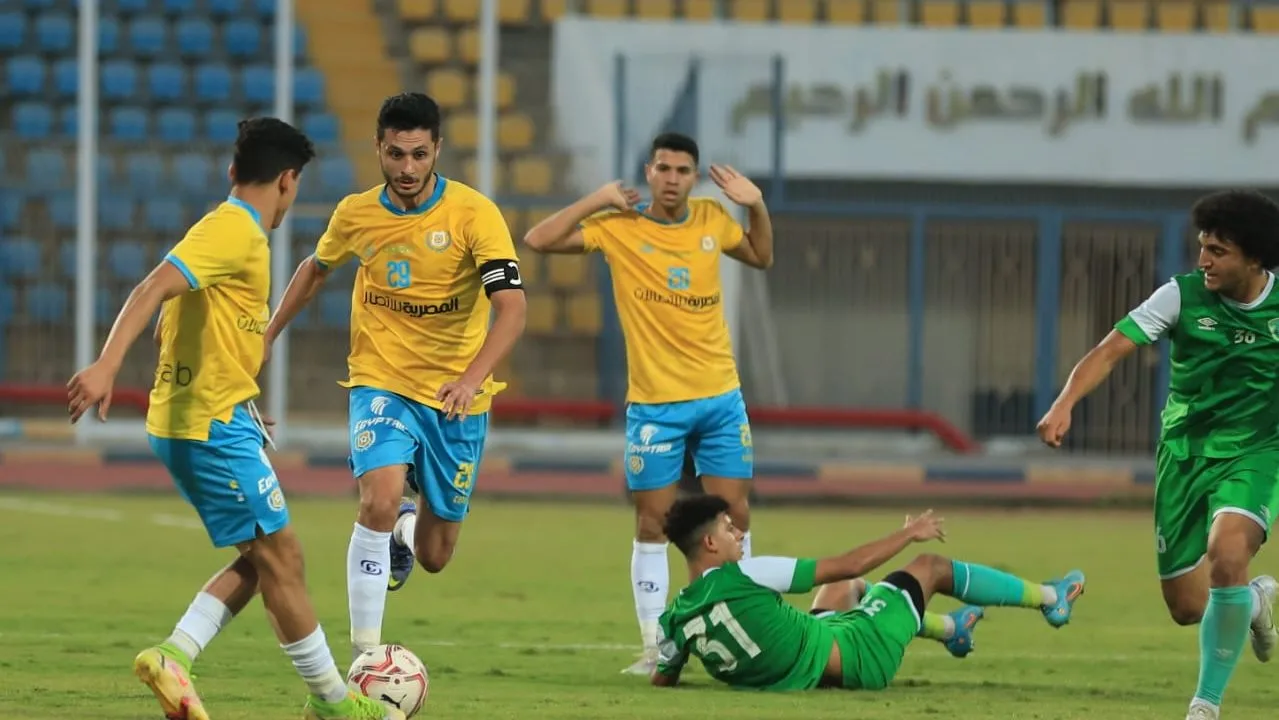 الجزائري ميلود حمدي يتولى رئاسة الجهاز الفني للإسماعيلي الجزائري ميلود حمدي يتولى رئاسة الجهاز الفني للإسماعيلي