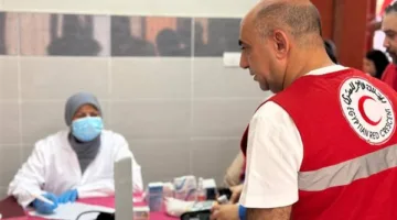 الهلال الأحمر يطلق قافلة شاملة إلى قرية كفر السنابسة في المنوفية