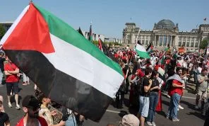 البرلمان البريطاني يوافق على قانون يحدد ‘فلسطين أكشن’ كمنظمة إرهابية