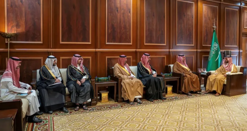 الأمير فيصل بن فهد يرحب برئيس مجلس إدارة جمعية حائل الخيرية للإسكان
