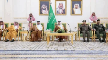 أمير القصيم يhonor المبدعين في لجان العفو في المنطقة