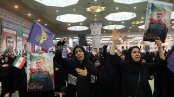الرئيس الإيراني بزشكيان يشارك في مراسم تكريم ضحايا العدوان الإسرائيلي