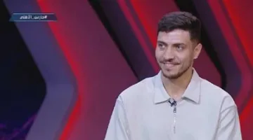 محمد شريف: كان طموحي الوحيد هو العودة إلى الأهلي.. ومحمود الخطيب استقبلني بحرارة في القلعة الحمراء مجددًا.