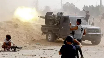 يديعوت أحرونوت: فصائل مسلحة تنشط في مواجهة حماس في غزة
