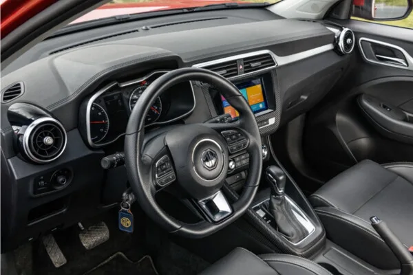 أي خيار تفضل: إيه إم جي ZS أم شيري تيجو 4 برو 2026؟ أي خيار تفضل: إيه إم جي ZS أم شيري تيجو 4 برو 2026؟