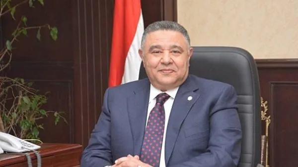 محافظ البحر الأحمر: نحن على استعداد لتحمل أي مسؤوليات تتعلق بحقوق العمال في حادث الحفار محافظ البحر الأحمر: نحن على استعداد لتحمل أي مسؤوليات تتعلق بحقوق العمال في حادث الحفار