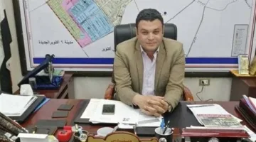 كيف تعاملت الدولة مع تحديات النمو السكاني؟.. وزير الإسكان يشرح