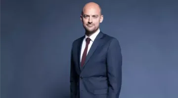 “انتهاك للقانون الدولي” .. فرنسا تستنكر هجمات إسرائيل وأمريكا على إيران