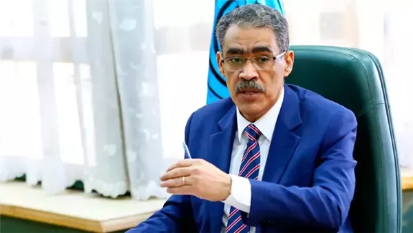 ضياء رشوان: اعتراف إيران بتأثير الضربات الأمريكية على البرنامج النووي يُعتبر خطوة “ذكية” ضياء رشوان: اعتراف إيران بتأثير الضربات الأمريكية على البرنامج النووي يُعتبر خطوة “ذكية”