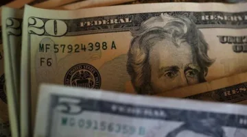 استقرار سعر الدولار مقابل الجنيه في البنوك اليوم الخميس 3 يوليو 2025