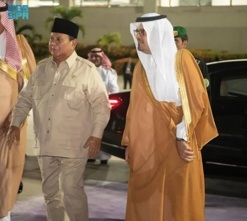 رئيس إندونيسيا ينهي زيارته الرسمية للمملكة ويغادر جدة