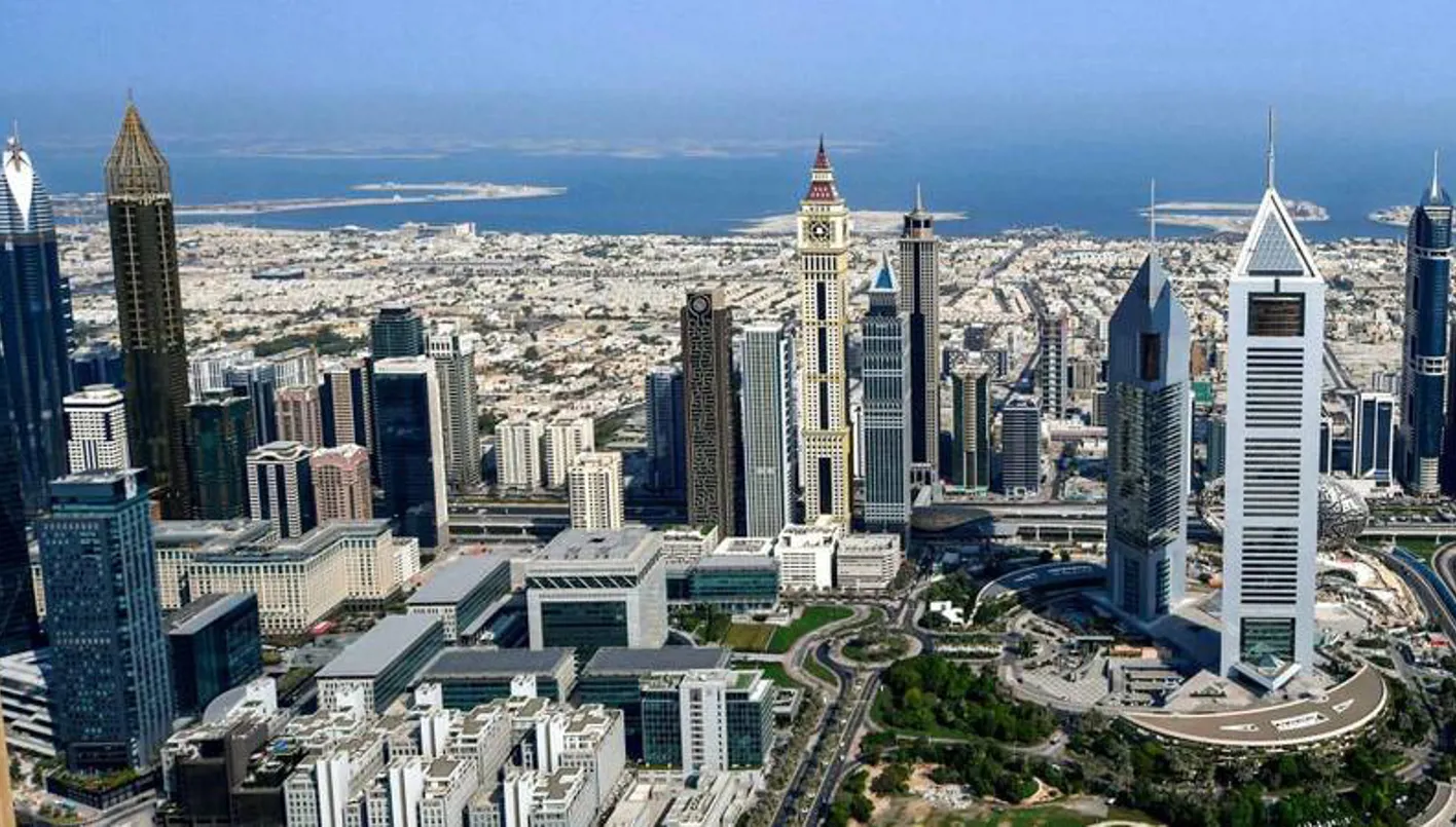 نمو قطاع الاقتصاد غير النفطي في الإمارات نمو قطاع الاقتصاد غير النفطي في الإمارات