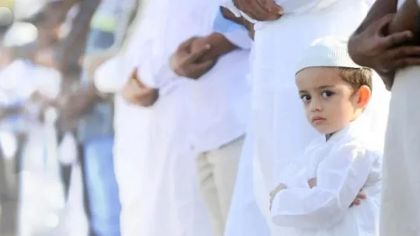 فتوى حول صلاة الطفل المميز في الصف الأول فتوى حول صلاة الطفل المميز في الصف الأول