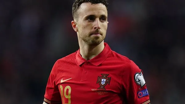 عاجل .. وفاة دييغو جوتا لاعب ليفربول في حادث سيارة مروع عاجل .. وفاة دييغو جوتا لاعب ليفربول في حادث سيارة مروع