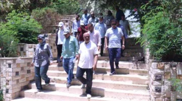 وزير الإسكان يعلن إصدار 17 قرارًا لإزالة مخالفات البناء والتعديات في عدة مناطق بمدينة السادات
