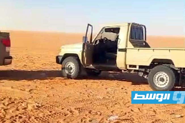 سيارة تابعة لأحد الدوريات الصحراوية في طريق الكفرة-العوينات، 3 يوليو 2025. (جهاز الدوريات الصحراوية)