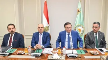 وزراء الزراعة والري والتموين يبحثون طرق تحسين زراعة محصولي قصب السكر وبنجر السكر