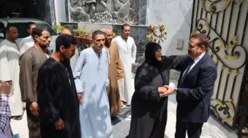 محافظ المنوفية يتواصل مع أسر ضحايا كفر السنابسة: “أولادي هنا وأنا بين أهلي”