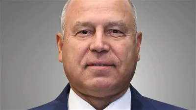 وزير الصناعة والنقل يعلن عن بدء الطرح الثاني في مدينة الجلود بالروبيكي عبر المنصة الرقمية الصناعية المصرية وزير الصناعة والنقل يعلن عن بدء الطرح الثاني في مدينة الجلود بالروبيكي عبر المنصة الرقمية الصناعية المصرية